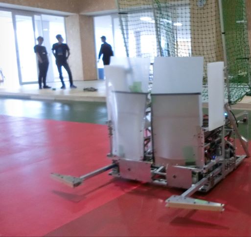 過去のロボット | 金沢工業大学 夢考房ロボットプロジェクト